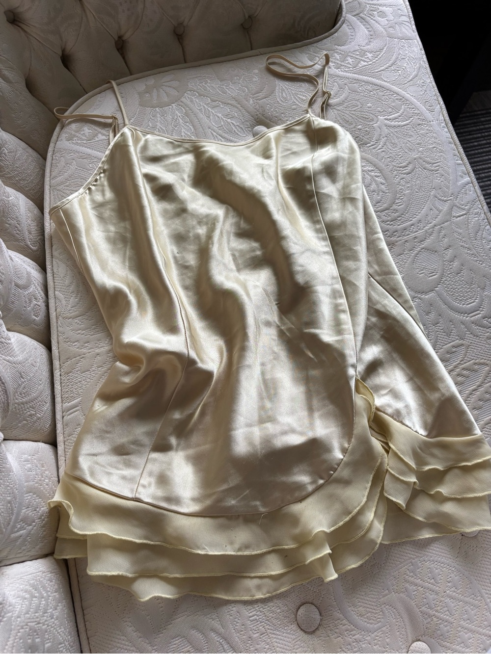 La Vie en Rose Satin Style Slip Chemise in Pastel Yellow